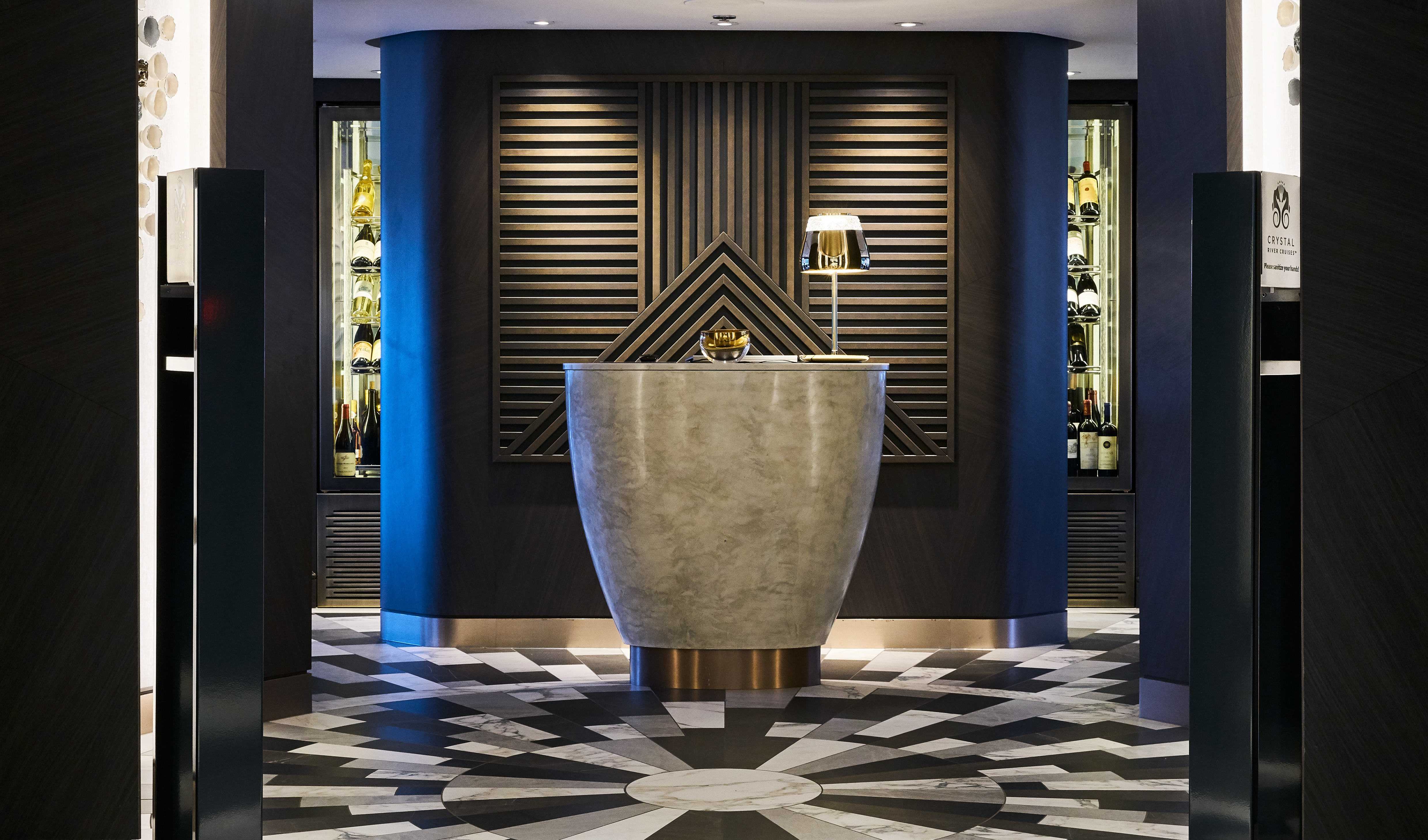 Crystal Cruises - Crystal Bach - Dining - Waterside 1.jpg